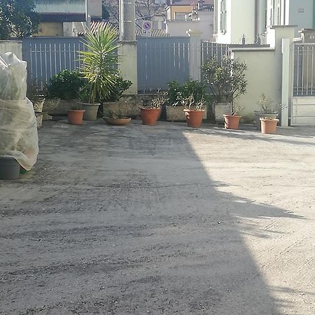 Agli Oleandri Appartamento In Villa Con Con Parcheggio Гориция Экстерьер фото
