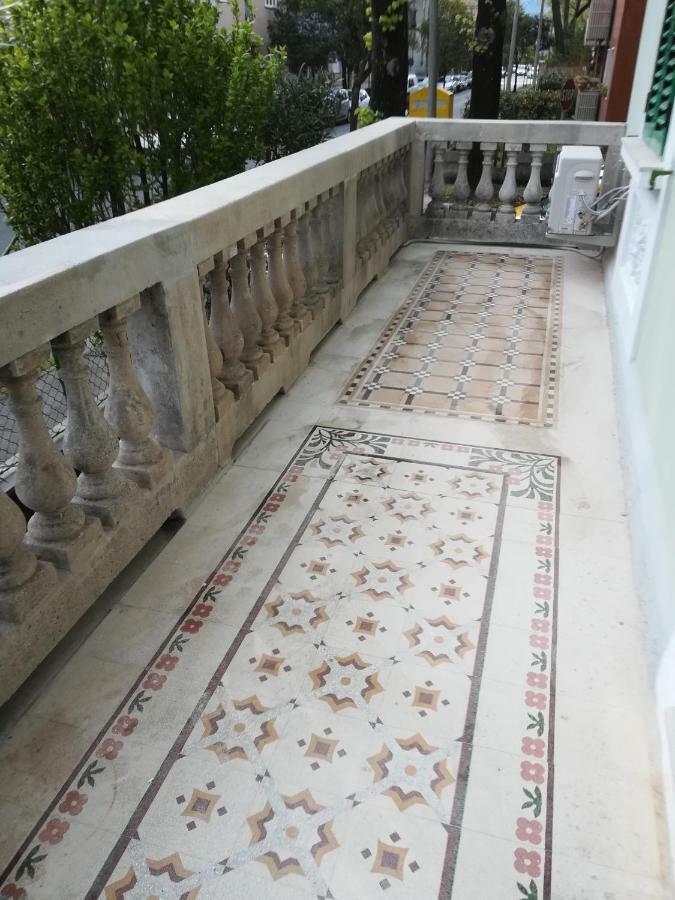 Agli Oleandri Appartamento In Villa Con Con Parcheggio Гориция Экстерьер фото
